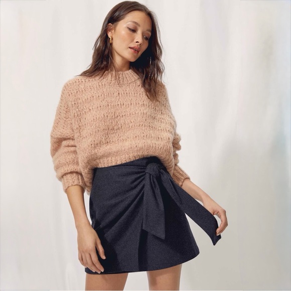 Wilfred Dresses & Skirts - Aritzia Wilfred Wool Cashmere Wrap Mini Skirt Charcoal Gray Tie Front Size 6